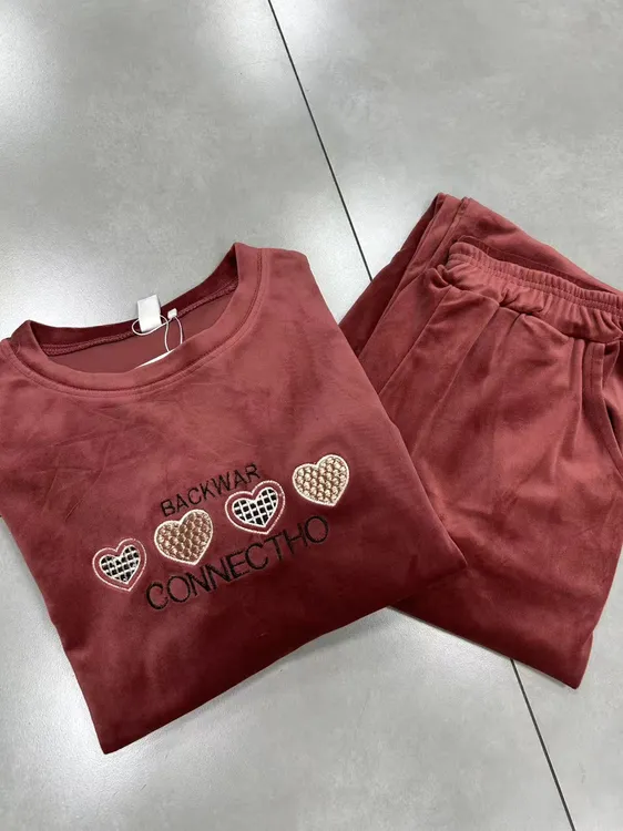 9015秋冬新款高品质珊瑚绒家居套装