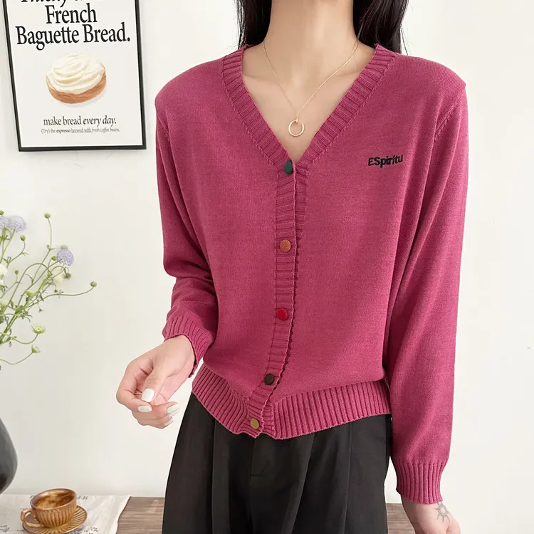 棉线薄款V领五彩扣字母长袖针织开衫秋季女士复古百搭宽松外套