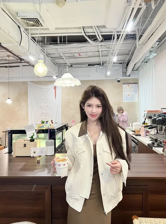 拼接撞色设计感外套女2025年春季新款复古高级感时尚气质翻领夹克