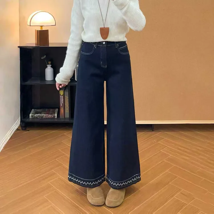 丹宁蓝刺绣直筒牛仔裤女2025年秋冬新款高腰遮肉显瘦垂感阔腿长裤