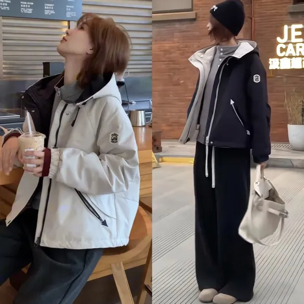 正版爆款连帽加绒加厚户外冲锋衣外套女2025冬季休闲超好看派克服