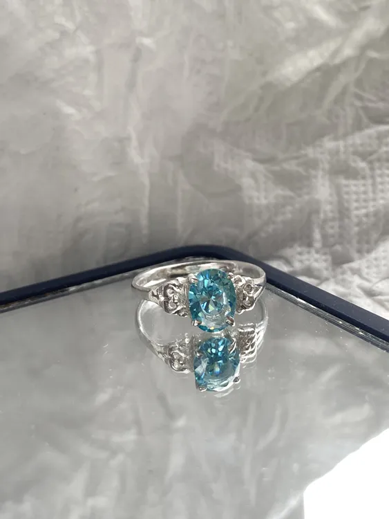 足银合成锆石戒指 纯银手工镶嵌小众精致海蓝宝戒指