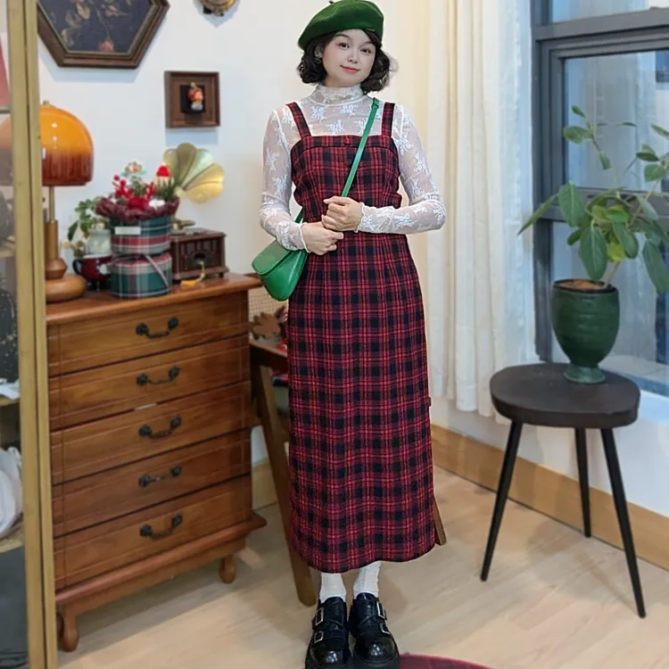 （新年红格）法式复古新年氛围红色格子背带裙减龄学院风显瘦高腰裙
