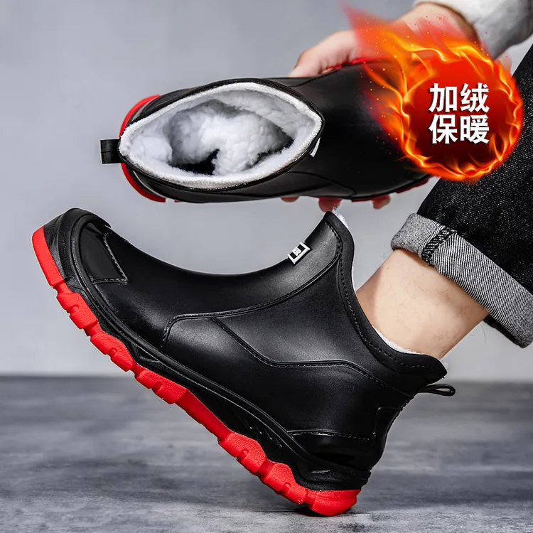 雨鞋男女款防滑水鞋加绒加厚一体绒冬季新款钓鱼胶鞋短筒防水雨靴