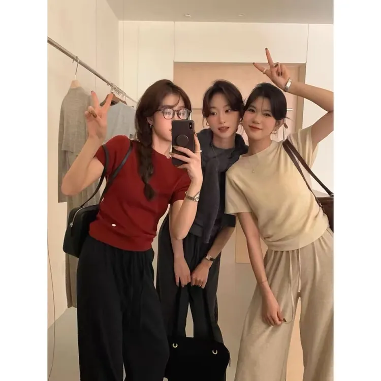 2025小众设计感简约休闲圆领上衣通勤风气质百搭针织T恤6607#0.15