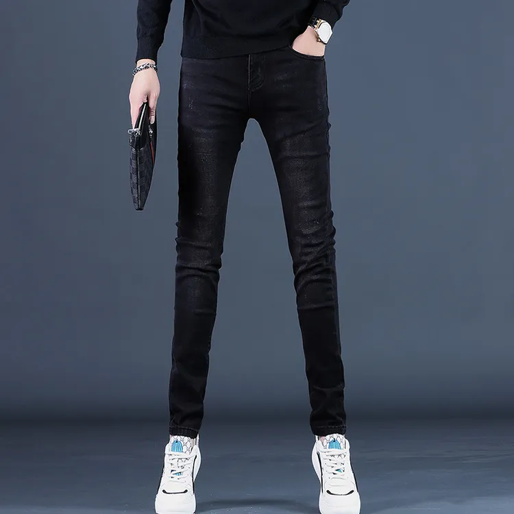 2025秋冬季新款黑色抓绒保暖牛仔裤男潮修身潮流休闲小脚裤子韩版