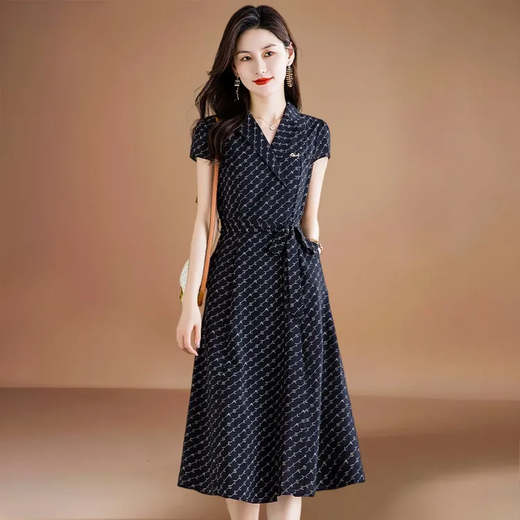 广州十三行连衣裙女夏2025新款今年流行爆巨好看气质妈妈漂亮裙子