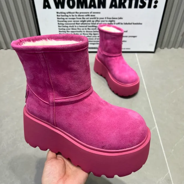 主播推荐2025年（1103-1）8公分厚底一脚蹬雪地靴时尚百搭短筒靴