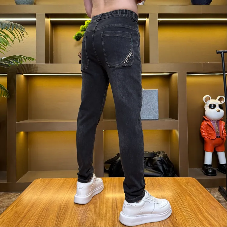 2281潮款款休闲牛仔裤男士弹力直筒时尚百搭休闲裤