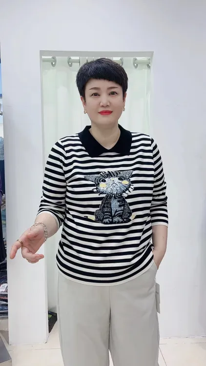 冯小姐时尚大码女装休闲百搭显瘦洋气减龄遮肉长袖条纹T恤61#