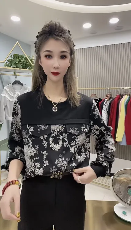 2025年新款设计感拼色洋气小兜盖显瘦上衣气质休闲时尚百搭小衫