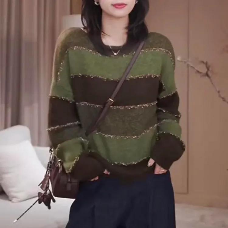 老秦私服直播间同款琥珀流光圆领毛衣条纹宽松年轻款针织衫上衣女