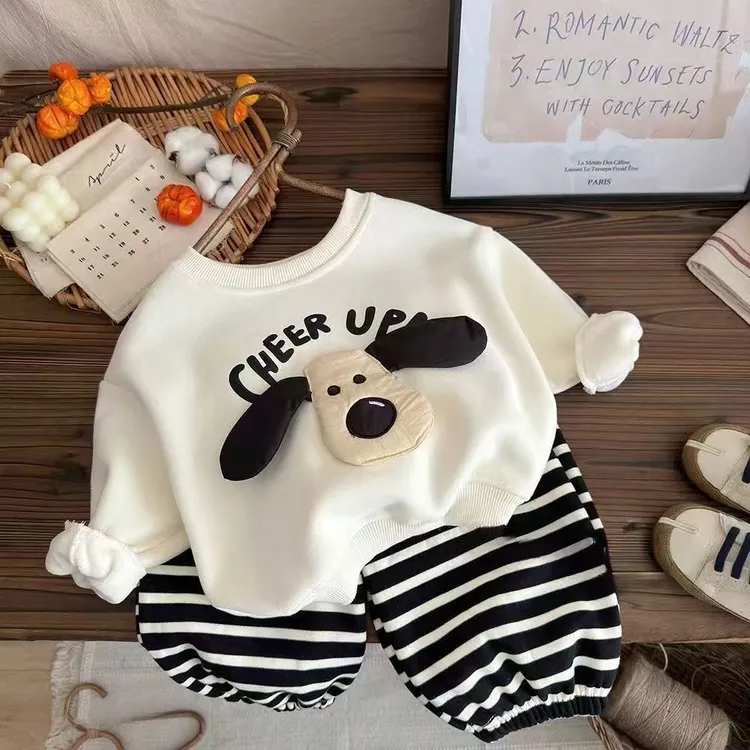 男女童春秋卫衣套装新款洋气中小童宝宝可爱休闲条纹裤两件套潮