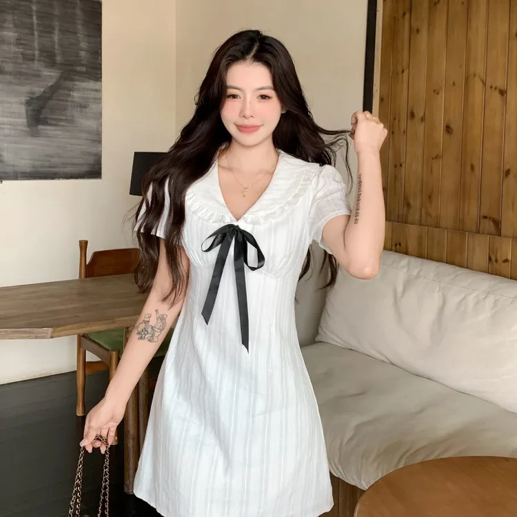 小个子短裙女法式夏季新款气质蝴蝶结温柔白月光收腰显瘦连衣裙