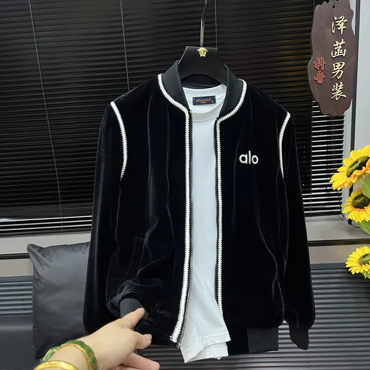 专柜品质秋季高级感痞帅风棒球领拼接常规款男夹克字母保暖3618