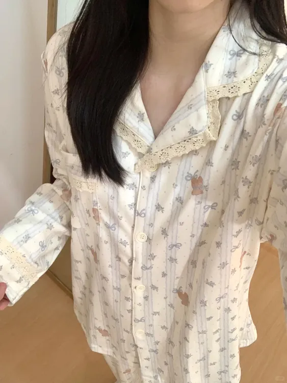 可爱蕾丝小熊德绒睡衣女秋冬款保暖套装长袖长裤可爱卡通家居服