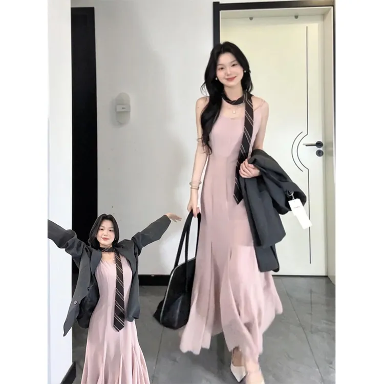 MARIE.COCO灰色高级感西装外套女秋季收腰显瘦粉色吊带连衣裙套装