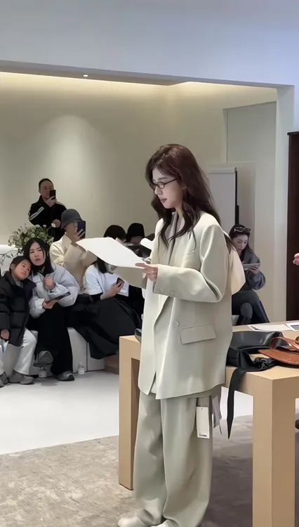 2025早春新款韩版慵懒宽松西装外高腰显瘦休闲垂感休闲裤背心吊带
