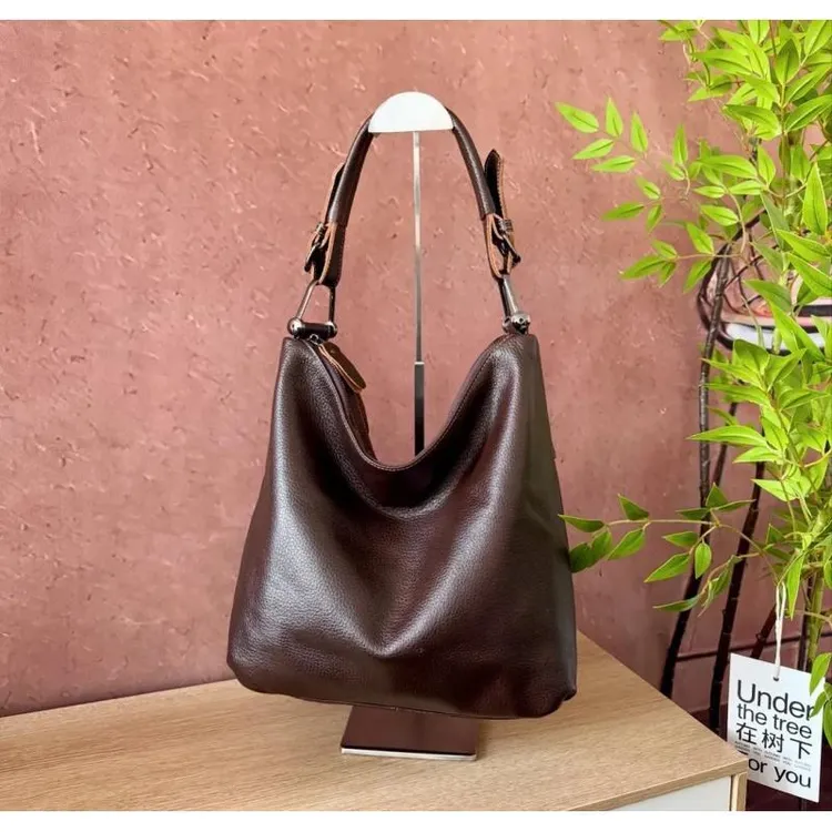 头层牛皮百搭大容量单肩休闲斜挎手提包女士包包斜挎包新款8651