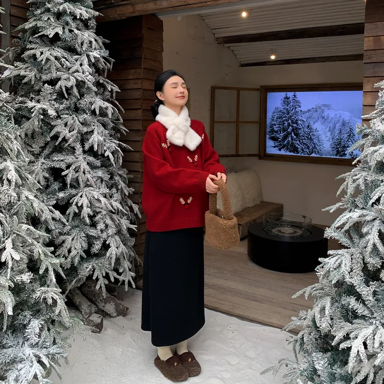 ZMA孕妇装【刺绣小鹿头黑半裙套装】圣诞氛围穿搭冬季红色刺绣毛衣