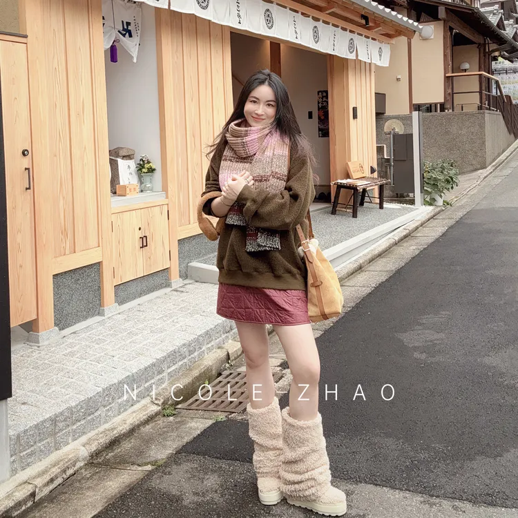 4MCT005【贵姐NICOLE】设计师高端定制款强缩绒咸菜绿卫衣