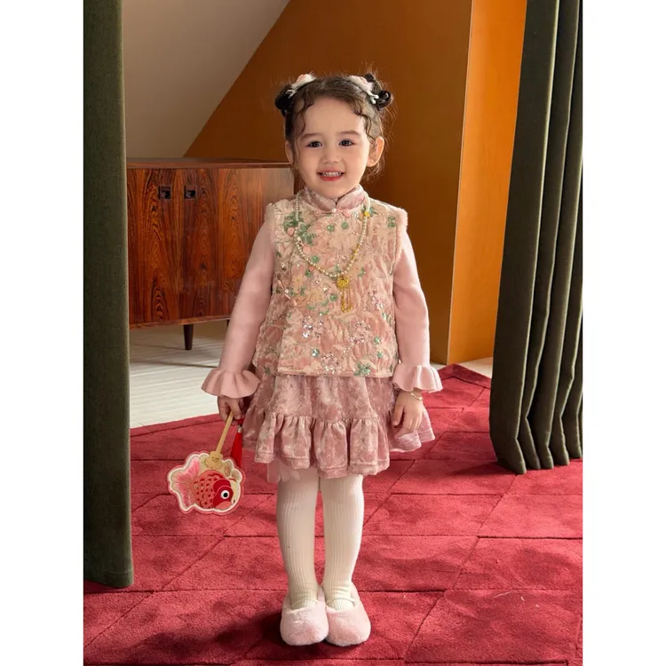 奶油baby女童国风套装2025秋冬新款女宝宝新中式拜年服新年-7603