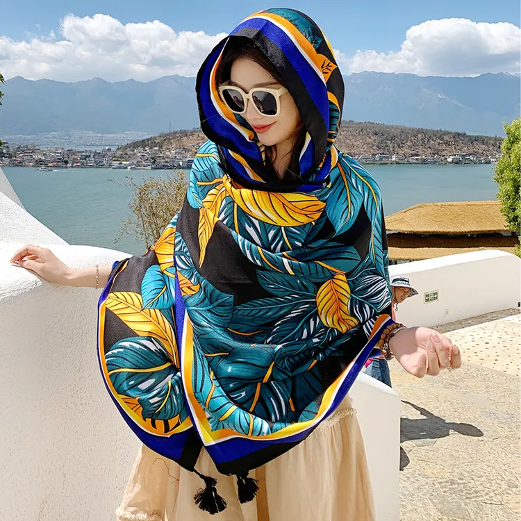 波西米亚民族风云南披肩大理旅游防晒流苏围巾复古海边沙滩巾丝巾