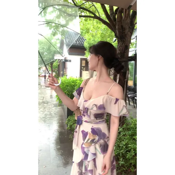 法式荷叶边印花性感复古年轻感女人味不规则2025夏新度假风连衣裙