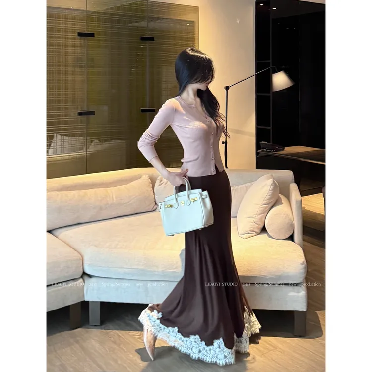 现货LIBAIYI 蕾丝/秋冬拼接蕾丝设计感波西米亚风半身裙1786