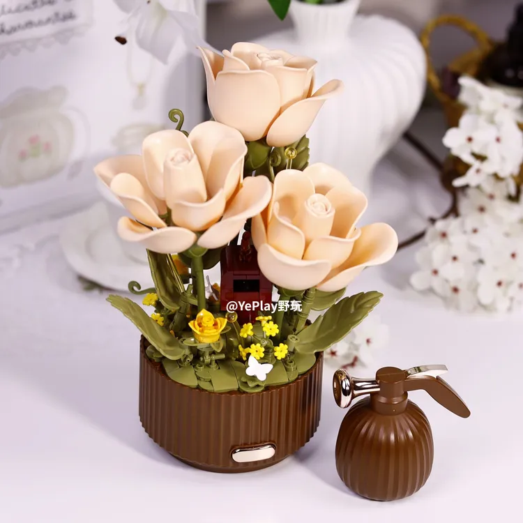 【野玩】永生玫瑰电动会开花的积木花高颜值送女友情人七夕节日礼物