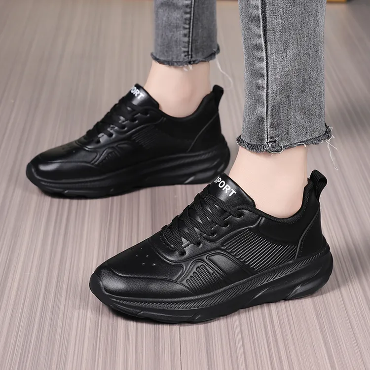 秋冬全黑工作鞋女厨房防滑久站不累脚旅游运动鞋后厨服务员上班鞋