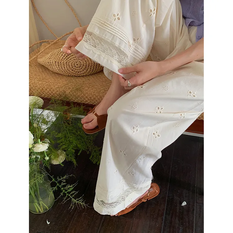 【海滨城市】复古刺绣镂空休闲裤夏新款蕾丝拼接阔腿裤显腿长