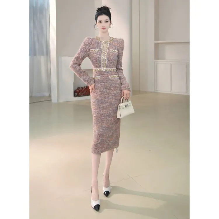 沐子的轻奢私藏【Mu/zi51233】冬装法式小香风镶钻设计感厚实连衣裙