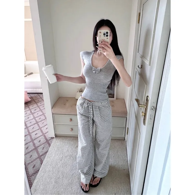 雪千羽慵懒松弛感遛弯阔腿裤女春秋2025新款格纹直筒裤休闲裤子夏