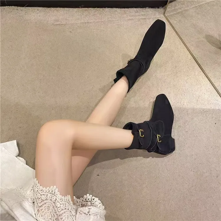 百搭女鞋女靴时装靴秋冬英伦风短筒厚底平底