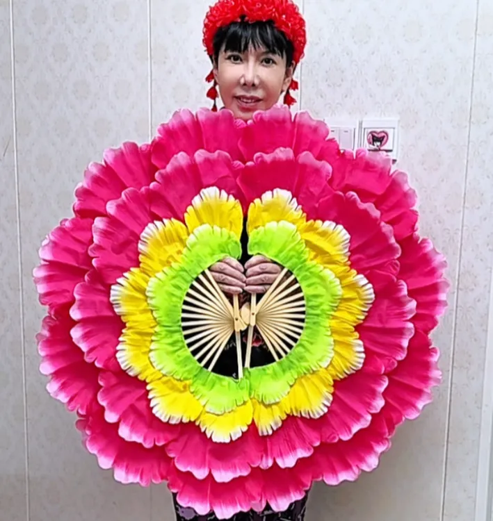 包邮牡丹花扇 大花瓣扇子 新款舞蹈扇子新型舞蹈扇舞蹈团体操道具