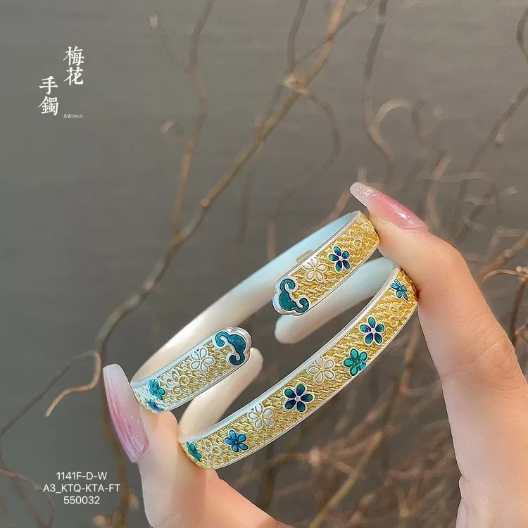 足银手镯 足银999.9v描金珐琅梅花手镯复古首饰镯子约32.45克