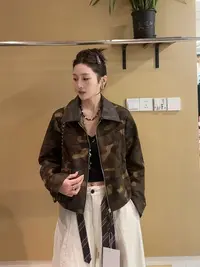 【829】本#设计感拼接时尚迷彩外套