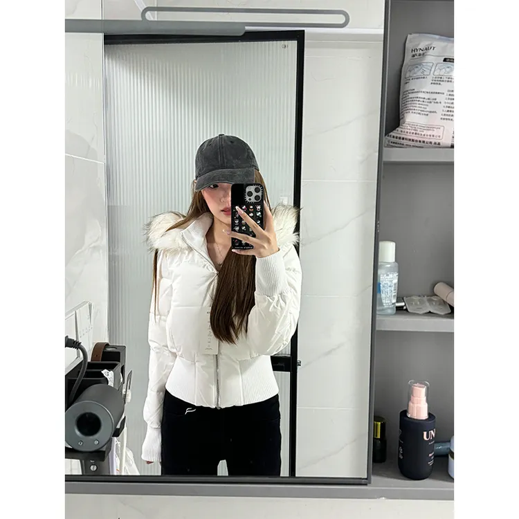 白色大毛领羽绒服女短款冬季韩系加厚收腰显瘦连帽90白鸭绒面包服