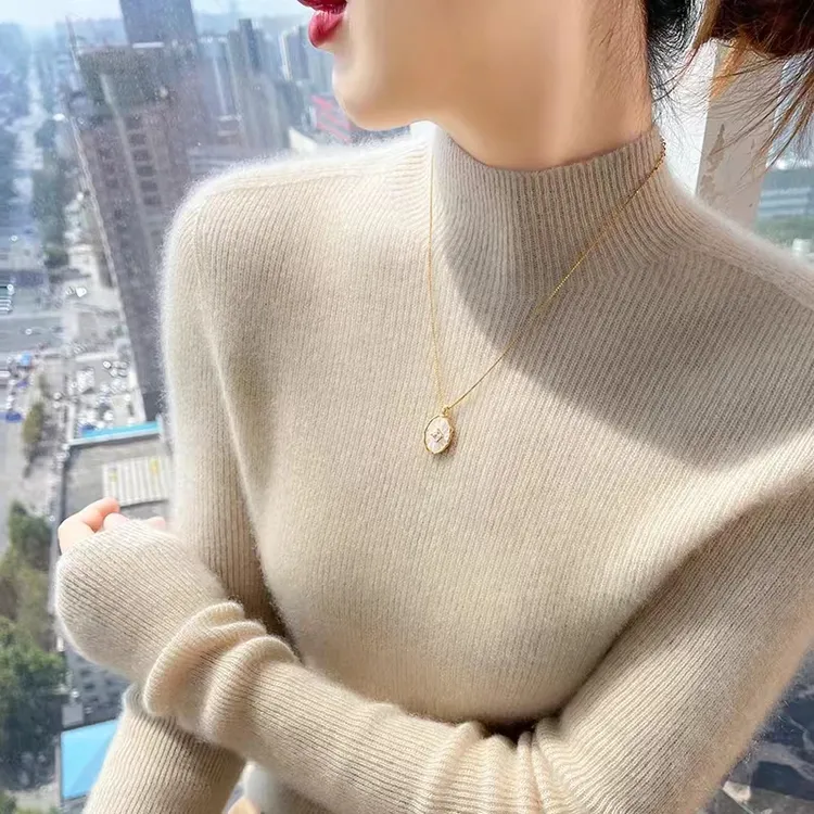 鄂尔多斯市一线成衣羊绒衫女秋冬半高领修身内搭套头纯色打底衫