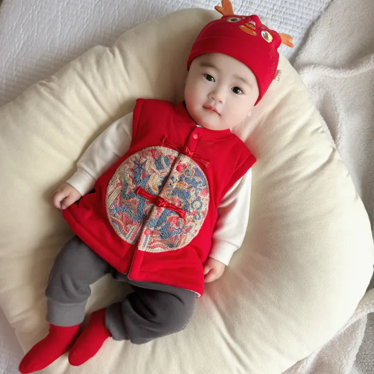 宝宝冬季夹棉马甲婴儿保暖加厚背心中国风红棉袄满月周岁百天外套