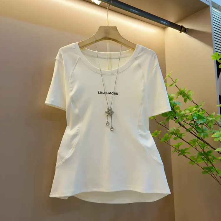 早秋新款减龄纯色简约字母百搭短袖修身上衣（长58左右）