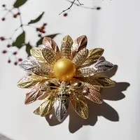 铜合成锆石胸针 【Vivian专属】Bee My love金色小蜜蜂花朵胸针