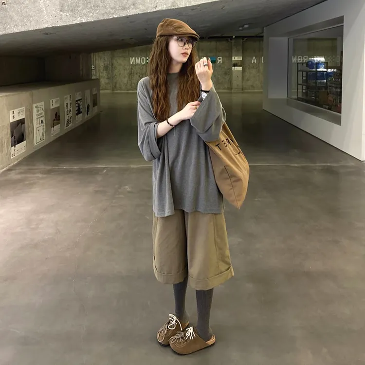 孕妇装韩系慵懒松弛感搭配一整套孕妇早秋季超火减龄穿搭两件套装