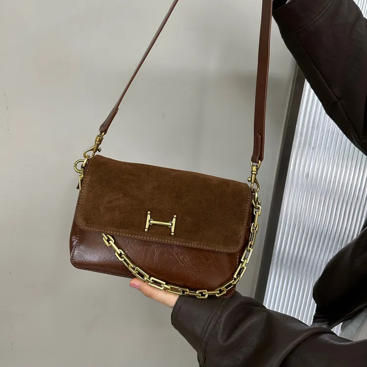 【皮先生】原创设计师款25241邮差包磨砂真皮休闲挎包单肩斜挎女包