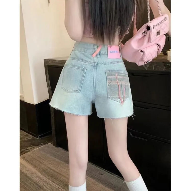 高腰牛仔短裤女2025春夏新款洋气休闲直筒弹力紧身A字阔腿热裤潮