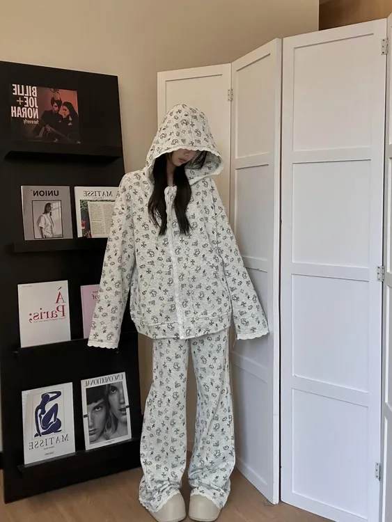 可爱Kitty印花连帽卫衣外套女睡衣套装拼接蕾丝花边家居服可外穿