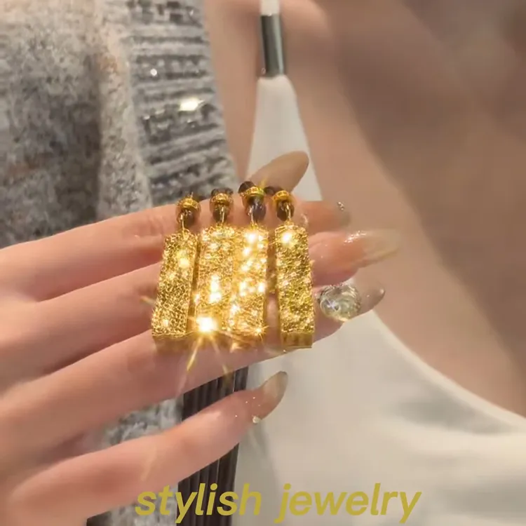 铜合金布艺吊坠 新中式国潮金色仿真不掉色四方来财方条吊坠项链