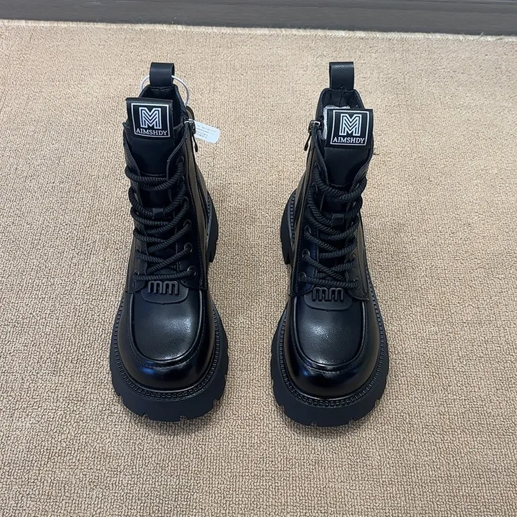 6339（断号）秋季新款全皮面女士显瘦马丁靴女鞋