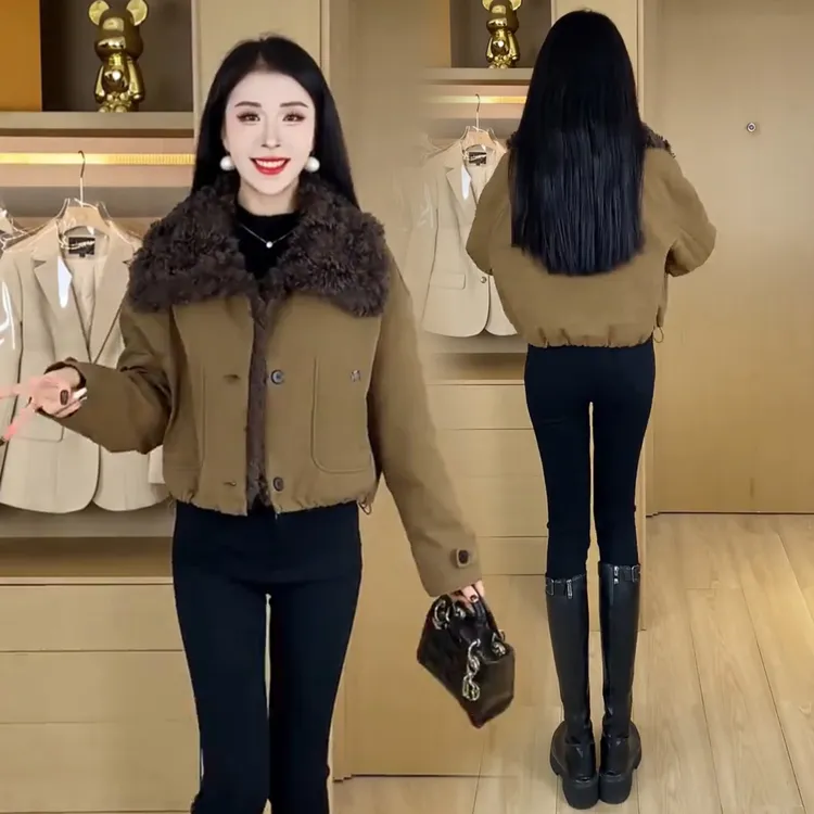 时尚短款棉服女2025冬季新款宽松显瘦羊羔毛领工装派克服棉袄外套